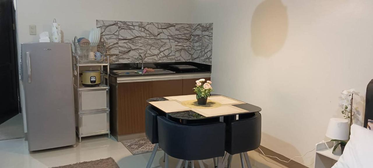 Katliza Condotel Kassel Residences Paranaque City Экстерьер фото